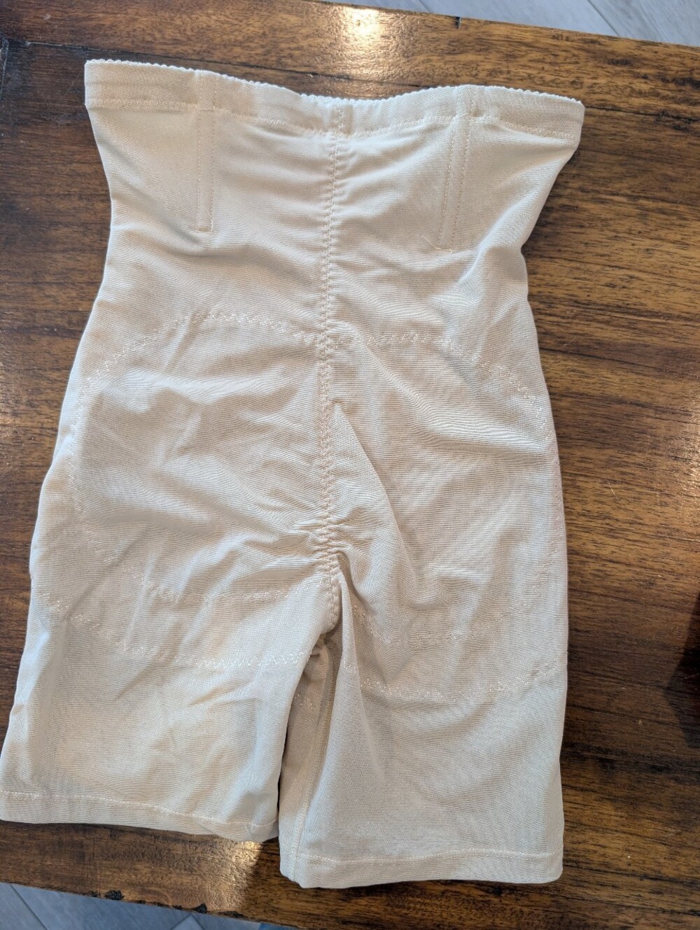 High-Waist Shaping Shorts — Cream Size M